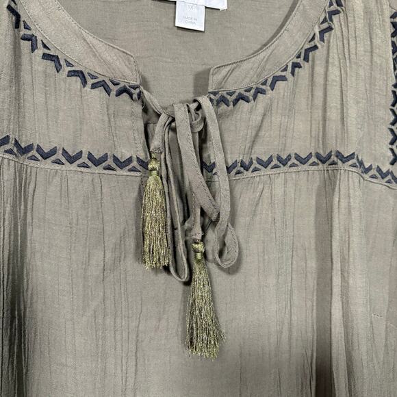 CJ Banks Gray Boho Embroidered Peasant Blouse - Size 1X - Women's Plus Size Top - Picture 5 of 8